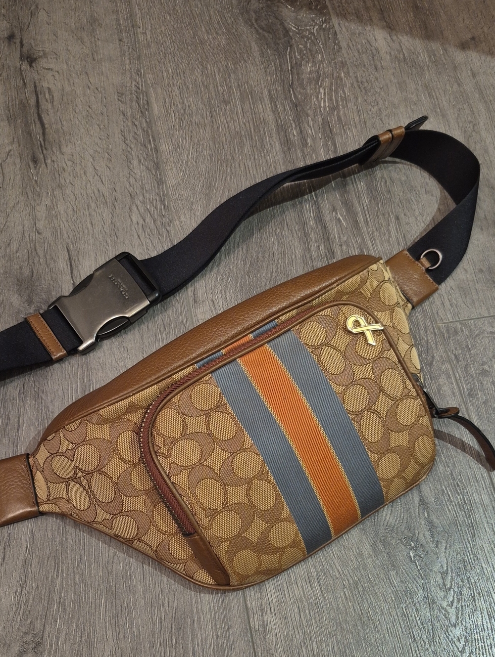 Coach Men's Tan Signature Canvas Belt Bag - authentic Coach belt bag